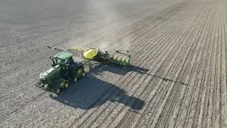 8RX with ExactRate tanks planting corn, keeping planter light.
