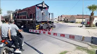 SNCFT/locomotive GT 18B N&deg;565 entre la gare sfax #sncft #gt #railroad  #railfans