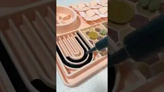 Feed my cats - enrichment mat edition! 🐱 #cat #catfood #cattreats #petfood #asmr