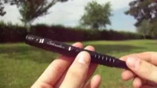 Stylo tactique: Schrade Tactical Pen 4 (French)