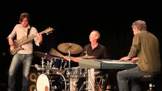 Robert Josp&eacute; Express Trio- Doin' It Up