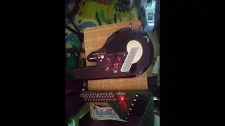 A quick description of my home made Le Strum based Omnichord midi controller.