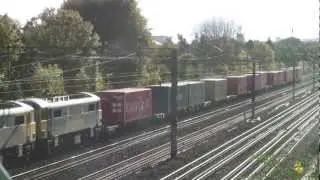 (HD) Freightliner 'Cans' 86637 & 86613 howl through South Kenton on 4M54