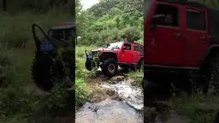 RS Car 4x4 _Off road_#Short_🚘 Go up the mountain and down the river. It’s so self-willed