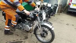 1950 Vincent Series C Comet 500cc at Andy Tiernans #08464VCT part 2