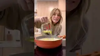 Persisches Essen f&uuml;r meine persische Freundin zubereiten, Teil 1/2: Tahdig. Liebe Gr&uuml;&szlig;e an alle i...