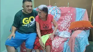 Después De 4 Años Por Fin Sabe Que Es Sentarse En Un Sillón Que No Conocía 