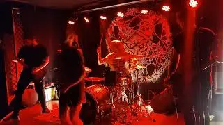 Feral Nature - Live at Vaterland