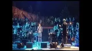 Claudia Coulter in Marios Frangoulis video