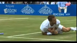 Troicki with a massive dive vs Murray