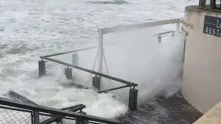 Fortes attaques de la mer sur le Remblai des Sables d'Olonne 28 oct. 2023