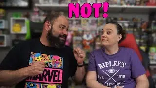 Couples Funko Pop Mystery Box Duel |Monthly Pops Unbox Edition!