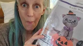 PJ Chronicals-Yarnolicious & Looks Don't Matter