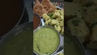 Enjoyed samosas, chutney, Khaman, sev khamani for tea time snacks #yashodakirasoise #delicious