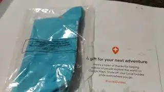 Unboxing the gift from the Google local guide socks #local guide