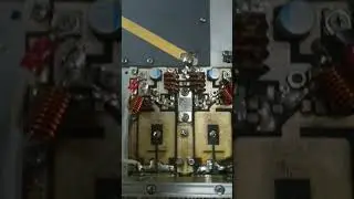 RF amplifier and combiner
