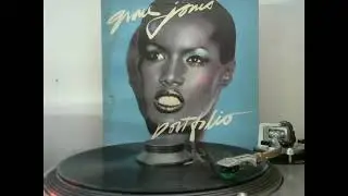 Grace Jones – La Vie En Rose (1977) #vinyl #slowdance