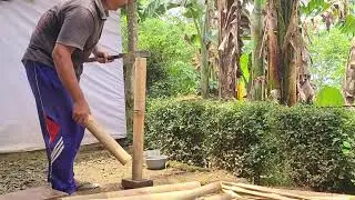 Village Craftsman Splitting Green Bamboo #RuralAgriculture #TraditionalFarming