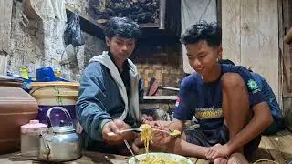 DITINGGAL MAMANG, WAKTUNYA BERGADANG || MASAK MIE JAM 11 MALAM