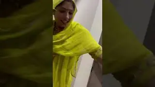 Mere ghar iyon mohan 🤲 Pyare se Bhajan, ke# saath Mausi or Beti ka dance. Mera sawariya