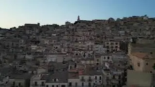 Vue aérienne en drone Mussomeli Sicile