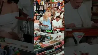 Sabrina Carpenter Did a Juno Pose At a Tiny Desk Concert