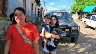 Un tour por un bonito pueblo cercano.