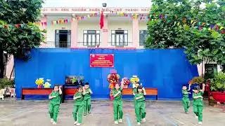 Đi thăm các chú bộ đội 22/12/2025( Trường SQKQ)