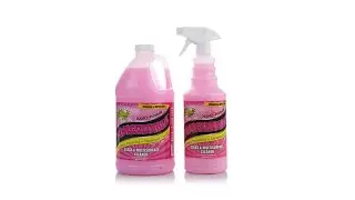 Pinkcredible 64 oz.   32 oz. Set w/2 Microfiber Cloths
