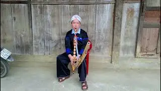 Qeej nam xub