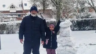 اليوم الجو عندنا ثلج وحبت العب مع بنتي❄️❄️❄️❄️