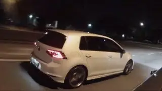 Benga &eacute; Benga: Ford Focus RS vs VW Golf R