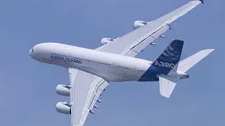 Paris air show 2017 flying display