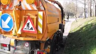 Balayeuse Johnston / Balayeuse de Voirie, Street Sweeper, Street Cleaner, Road Sweeper,