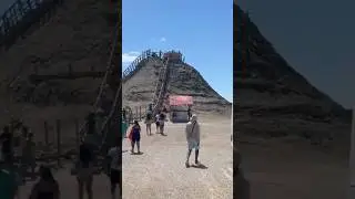 🇨🇴 EL TOTUMO VOLCANO | SWIMMING INSIDE AN ACTIVE VOLCANO IN CARTAGENA, COLOMBIA! 🇨🇴 #Travel