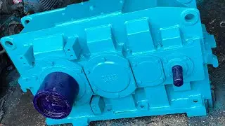 Helical Gearbox for industrial use