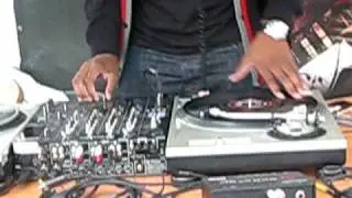 Dj First Mike en action