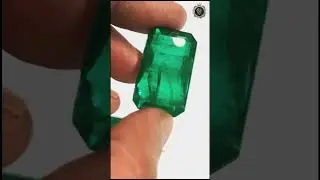 Emerald Brilliance Unveiled: Fine-Cut Stones in All Their Radiance! 💚💎  #JewelryPrecision #Gemstone