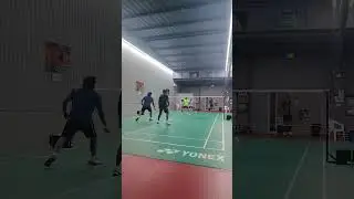 🏸 night badminton session #skfurry #sk_yx