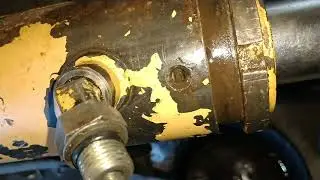 Ford 555D hydraulic cylinder rebuild # 3