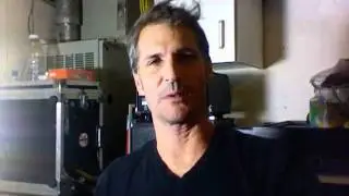 Jay Bentley envi&oacute; saludos a sus fans peruanos