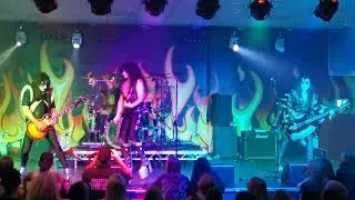 Love Gun  -  Hotter Than Hell