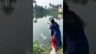 Unique hook fishing by Village lady happily fishing In the pond #fishingtrips #fishingtechniques