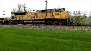 UP 8467 a SD70ACe leads IG2G2 east through Geneva IL