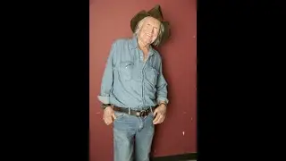 HOTTEST THING IN TOWN by BILLY JOE SHAVER, KARAOKE WITH LYRICS, INDYBEE63