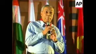 Ministers join in traditional sing-song at summit dinner