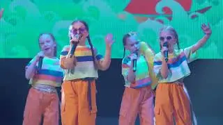 "Комарово" - шоу-группа "Маня & Ваня"