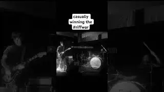 Eat Your Riffage. #riffwars #rockduo #rockguitar #guitartone #livemusic