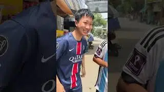 Ronaldo đ&atilde; khiến cho Messi cảm thấy xấu hổ #shorts #kindness