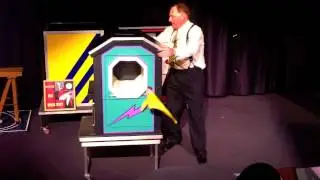Keith West and Kitty Marie - Mini Cube Zig